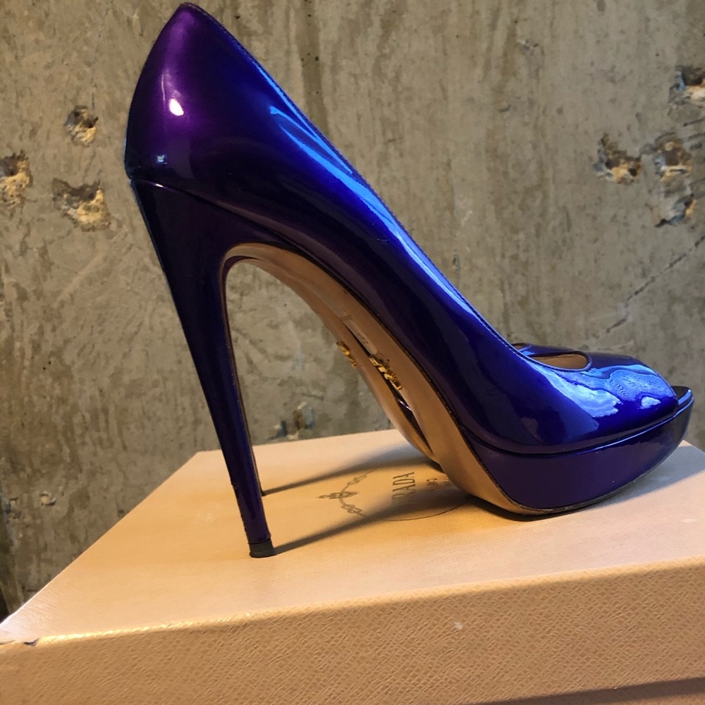 Prada: Metallic Purple Pumps